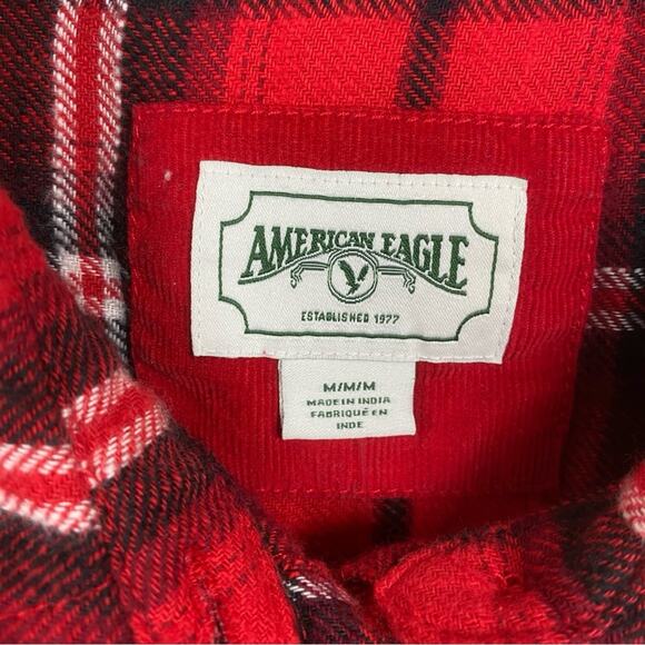 American Eagle Red Plaid Flannel Button Front Cropped Shirt Sz.M NWT - Picture 5 of 12